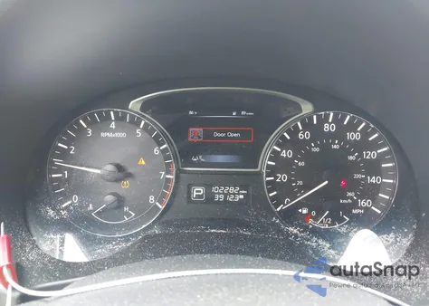 2015 Nissan Altima 2.5 Sv z USA, uszkodzony, nr VIN 1N4AL3AP5FC278768